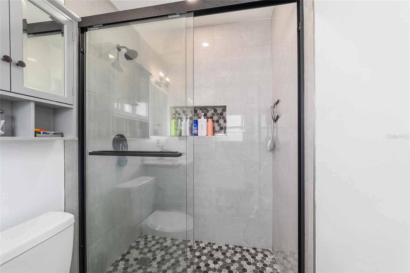 Image 36 of 68 For 219 20th Terrace