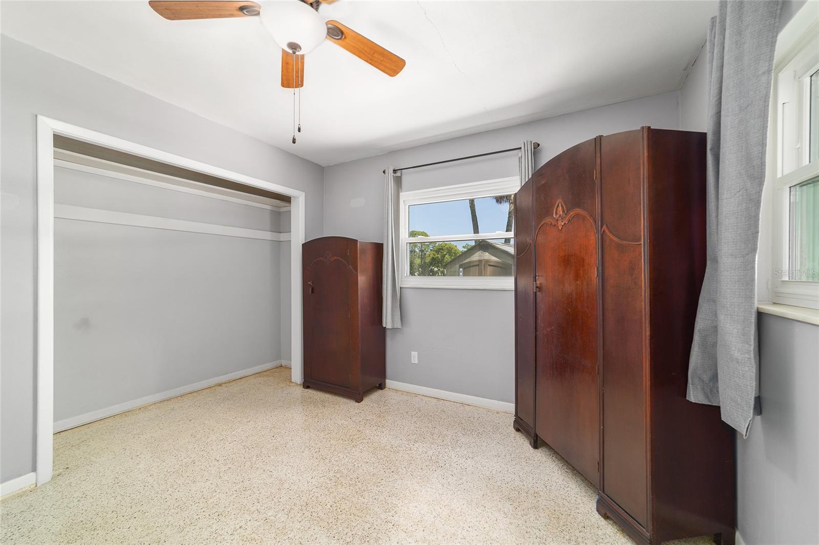 Image 44 of 68 For 219 20th Terrace