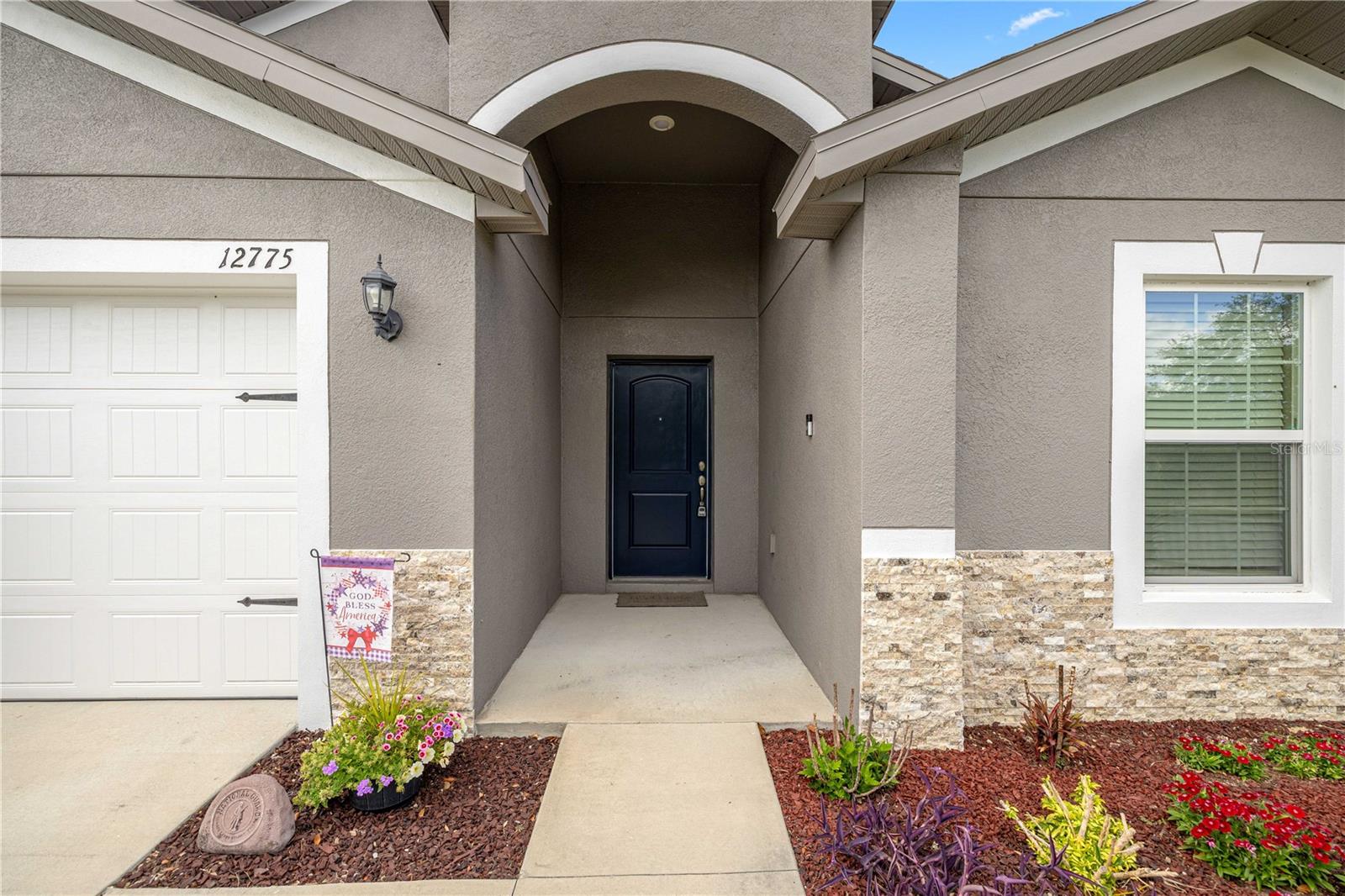 Image 2 of 31 For 12775 Impatiens Street