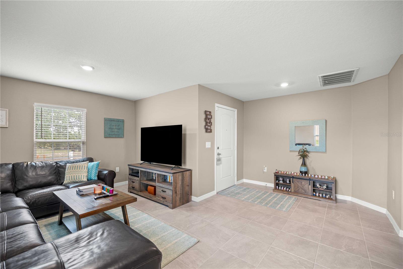 Image 6 of 31 For 12775 Impatiens Street