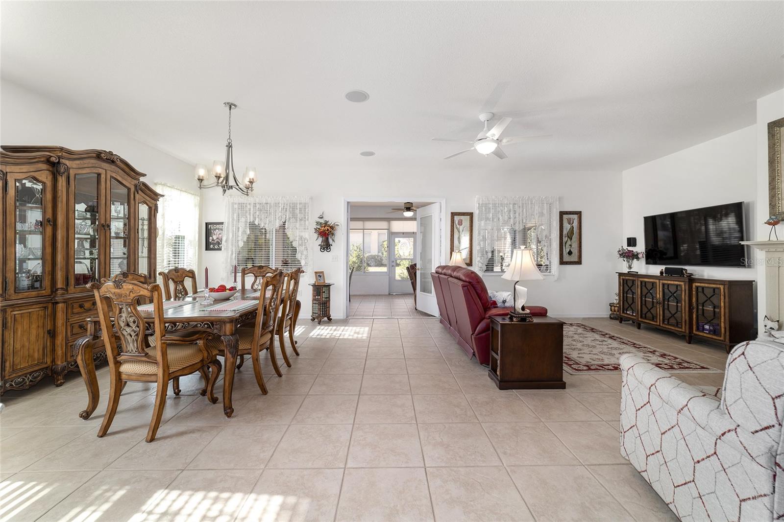 Image 14 of 89 For 9333 124th Place