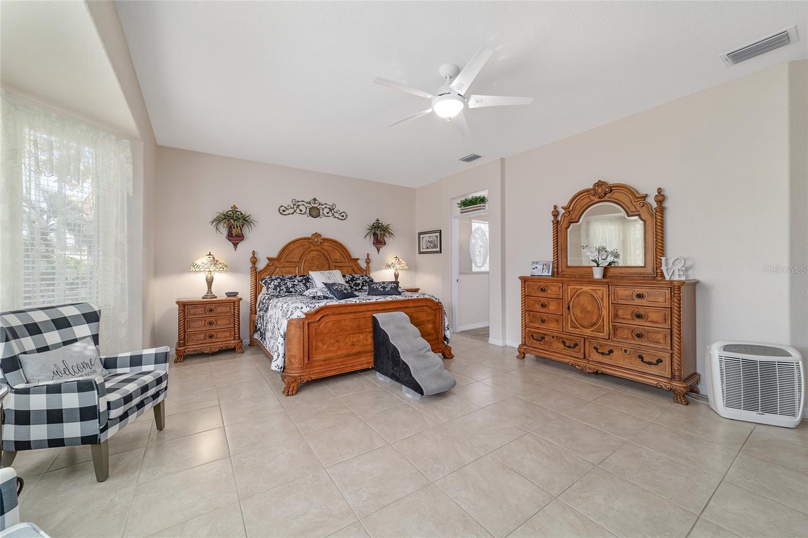 Image 52 of 89 For 9333 124th Place