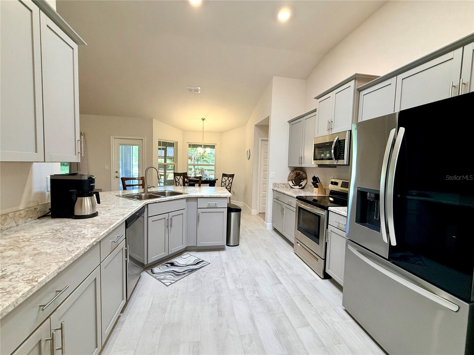 Image 24 of 53 For 9832 46th Court