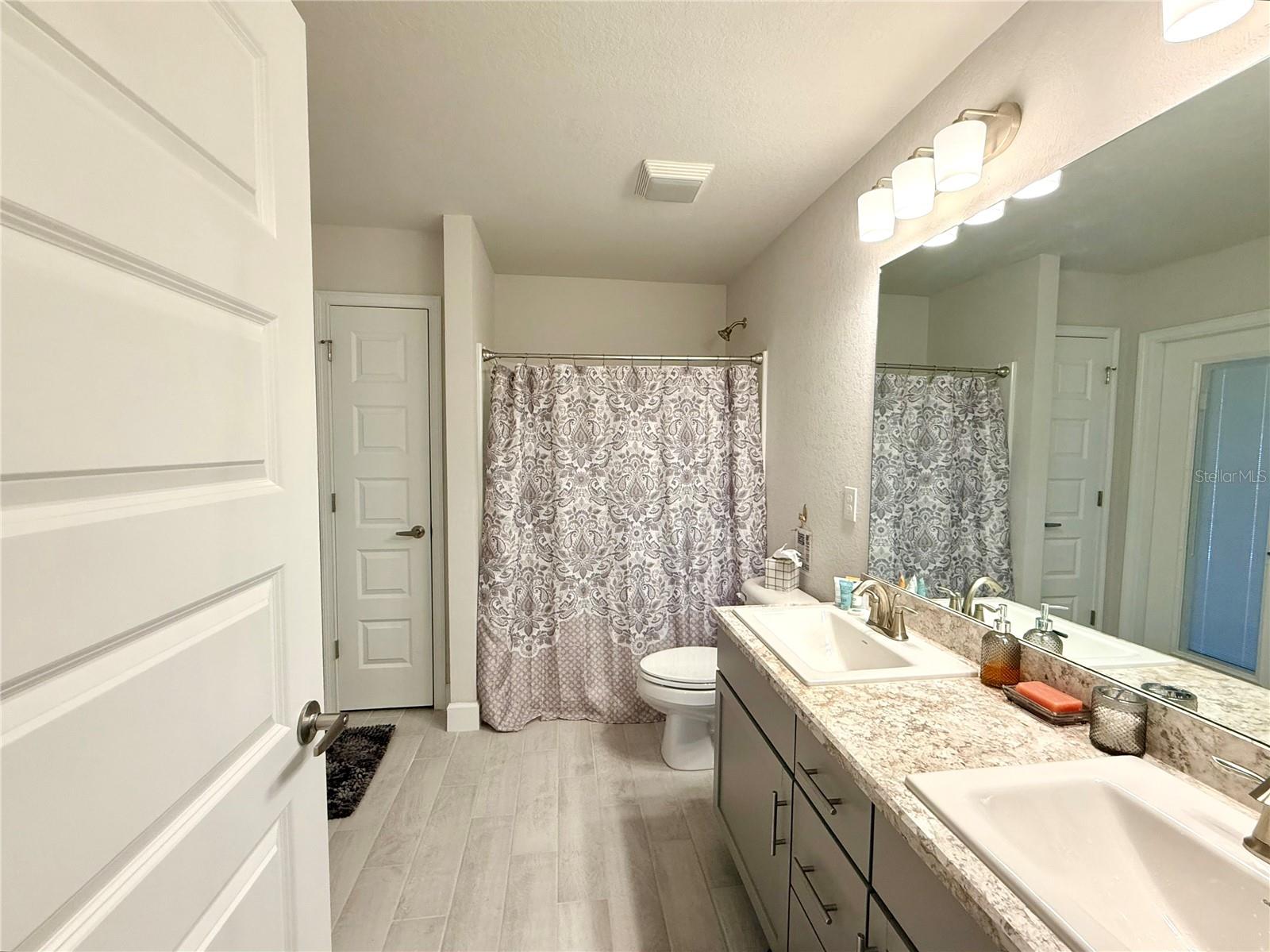 Image 47 of 53 For 9832 46th Court