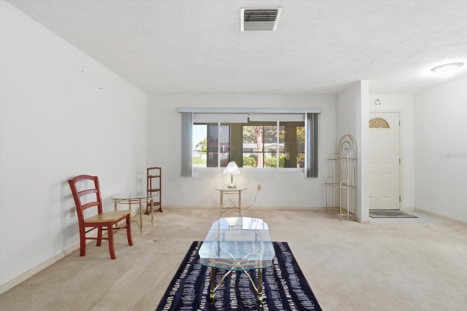 Image 11 of 45 For 73 Tyler Street