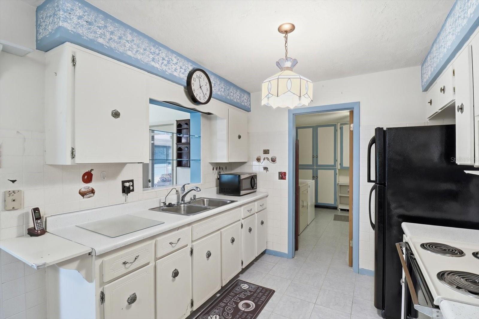 Image 14 of 45 For 73 Tyler Street