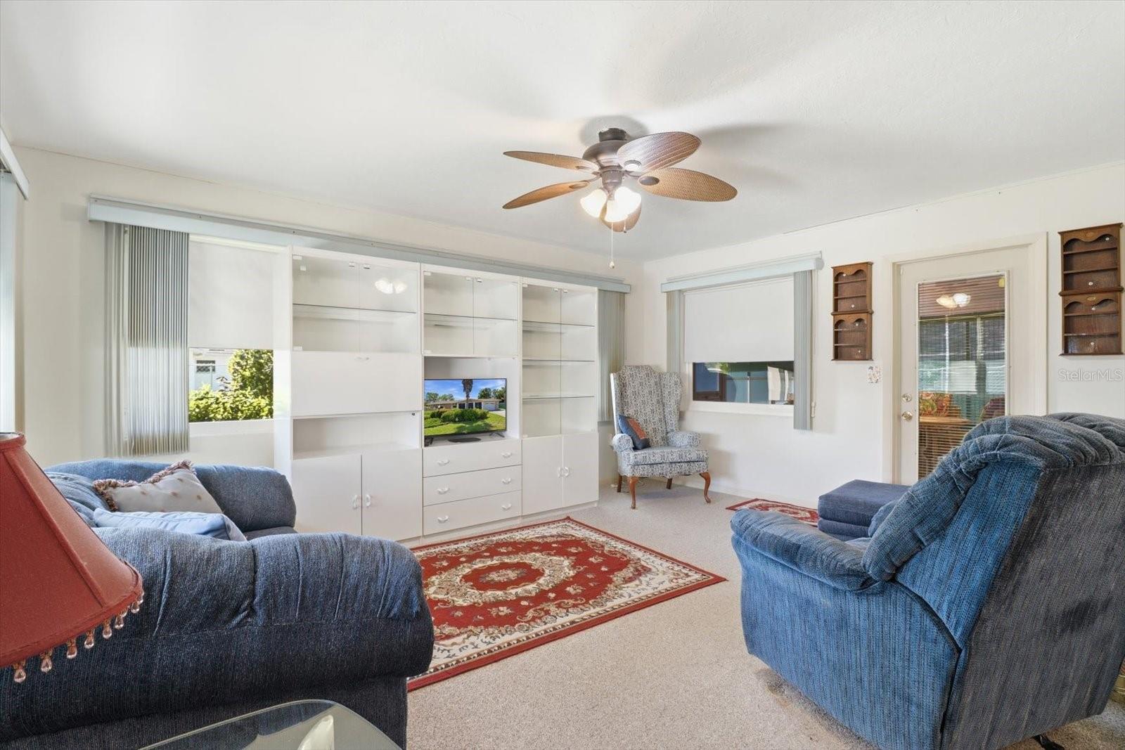 Image 19 of 45 For 73 Tyler Street