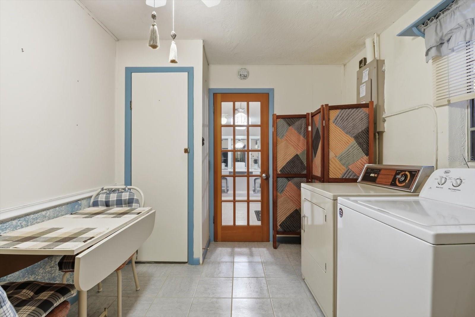 Image 31 of 45 For 73 Tyler Street