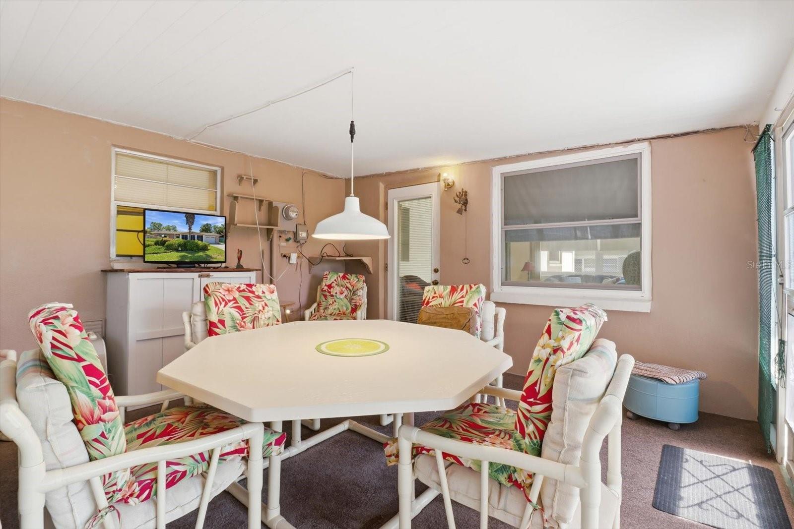 Image 35 of 45 For 73 Tyler Street