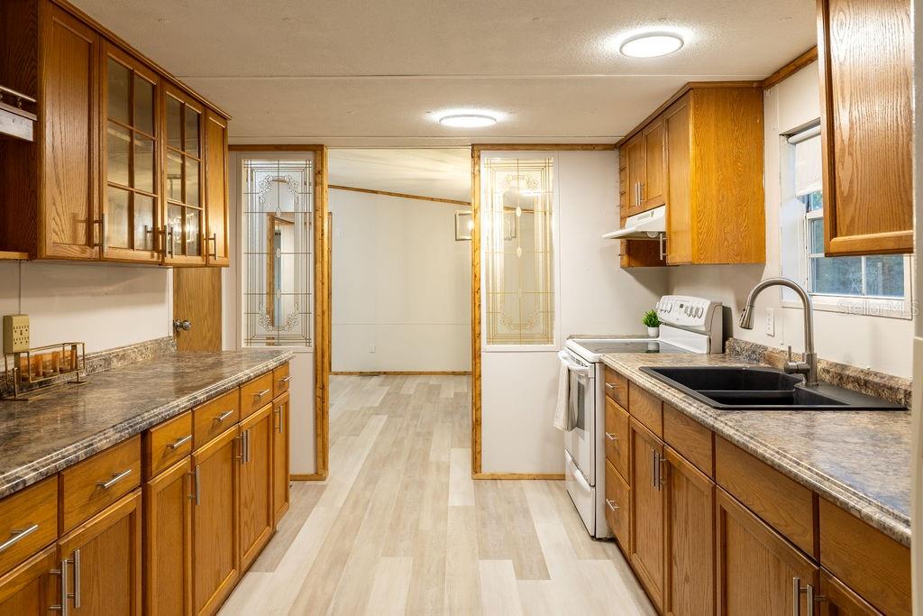 Image 16 of 92 For 9591 87th Place