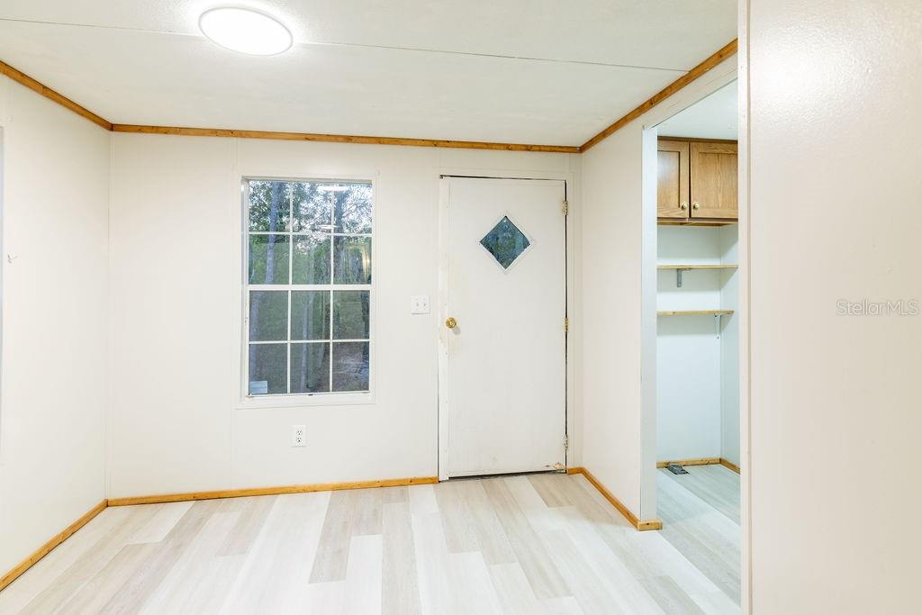 Image 17 of 92 For 9591 87th Place