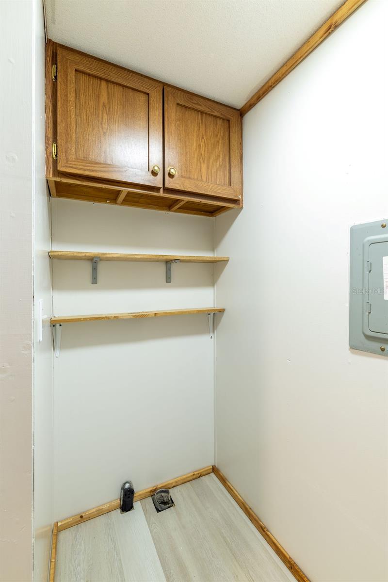 Image 21 of 92 For 9591 87th Place