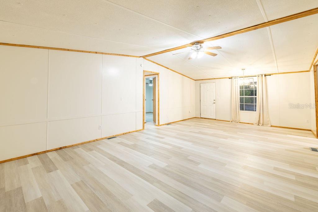 Image 28 of 92 For 9591 87th Place