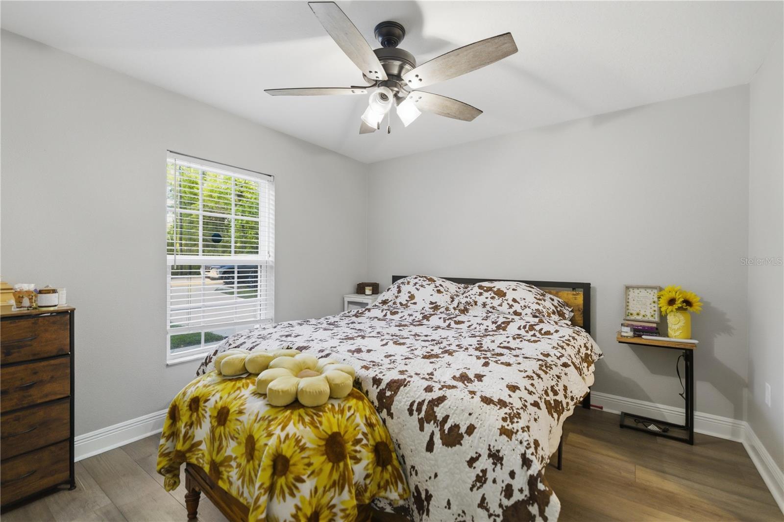 Image 13 of 20 For 15541 13th Lane