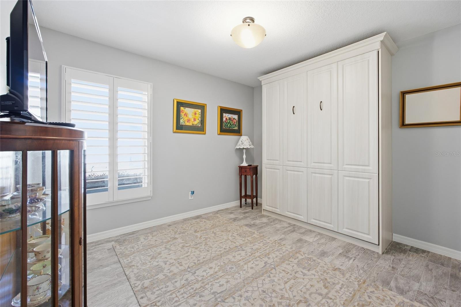 Image 11 of 54 For 6120 Landings Boulevard