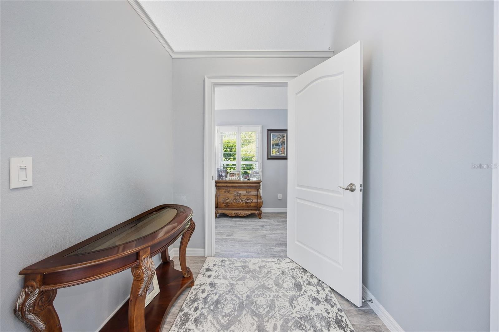 Image 16 of 54 For 6120 Landings Boulevard