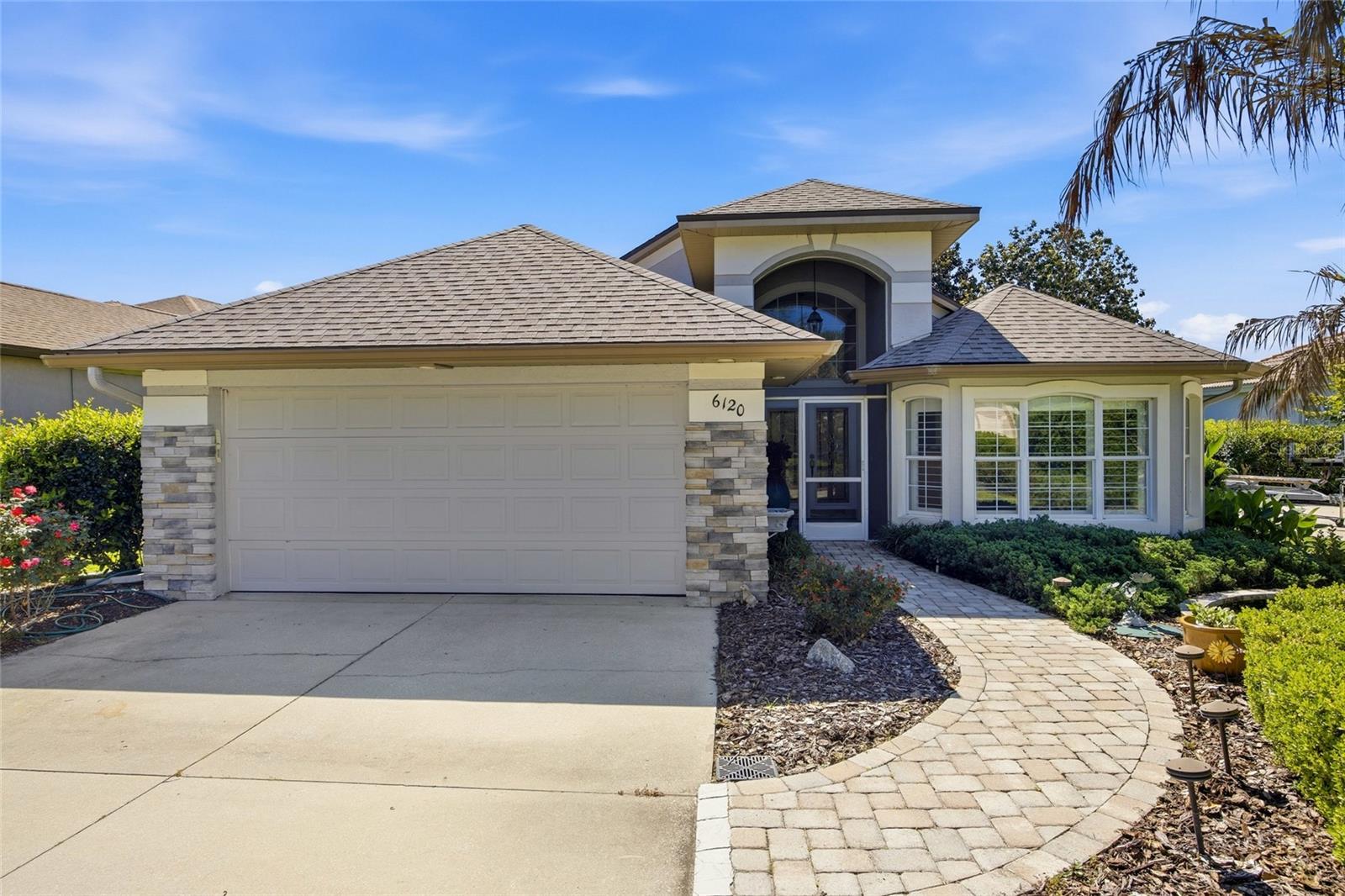 Image 4 of 54 For 6120 Landings Boulevard