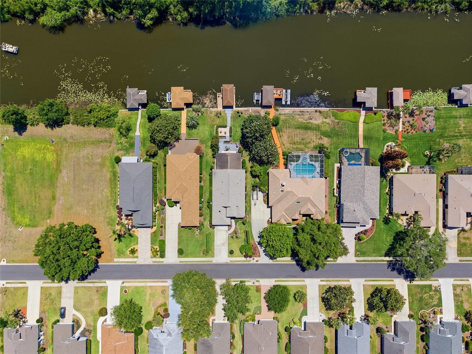 Image 44 of 54 For 6120 Landings Boulevard