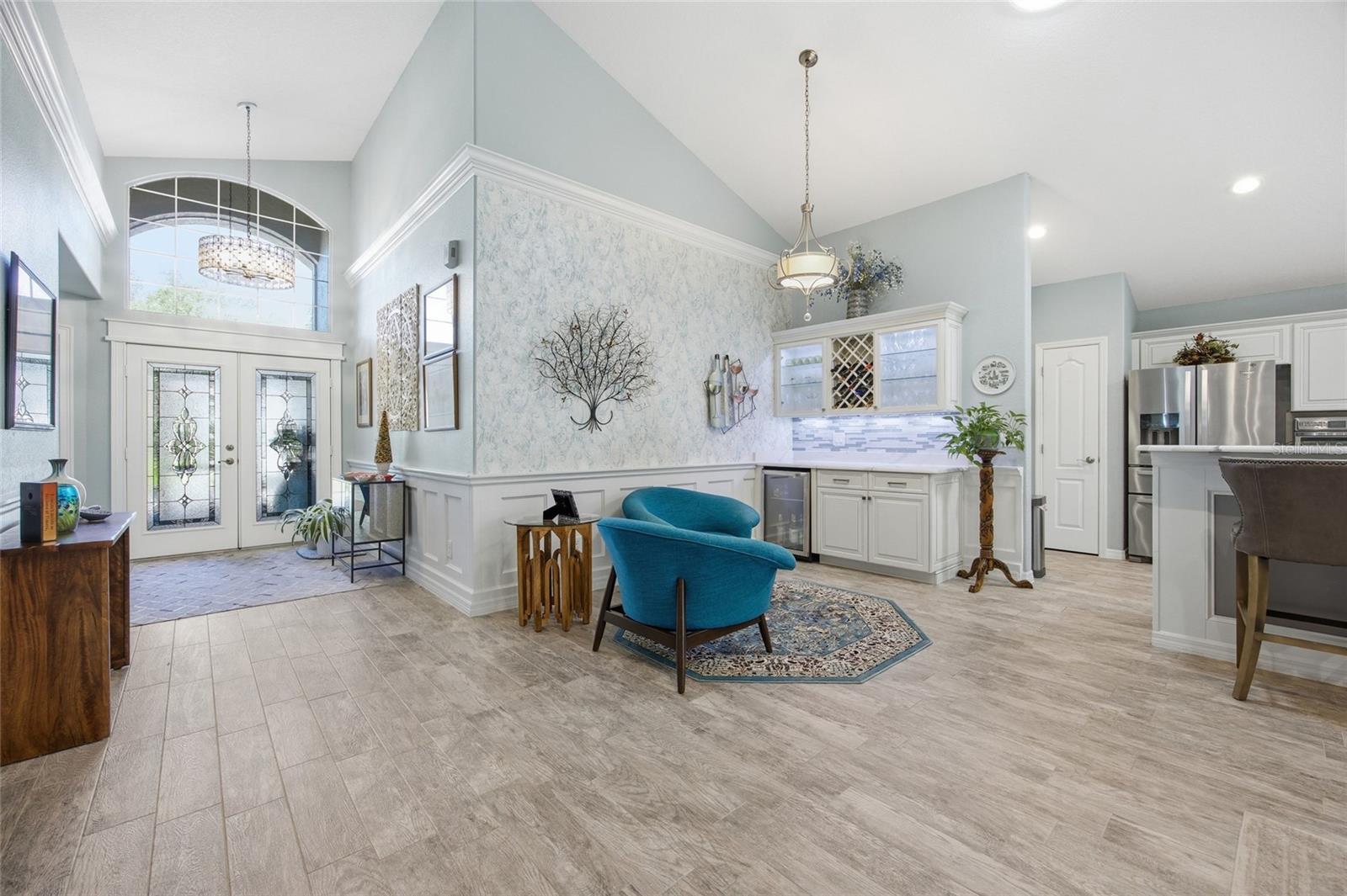 Image 7 of 54 For 6120 Landings Boulevard