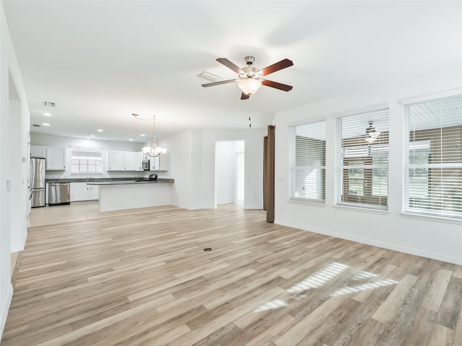 Image 12 of 34 For 4976 35th Lane Road