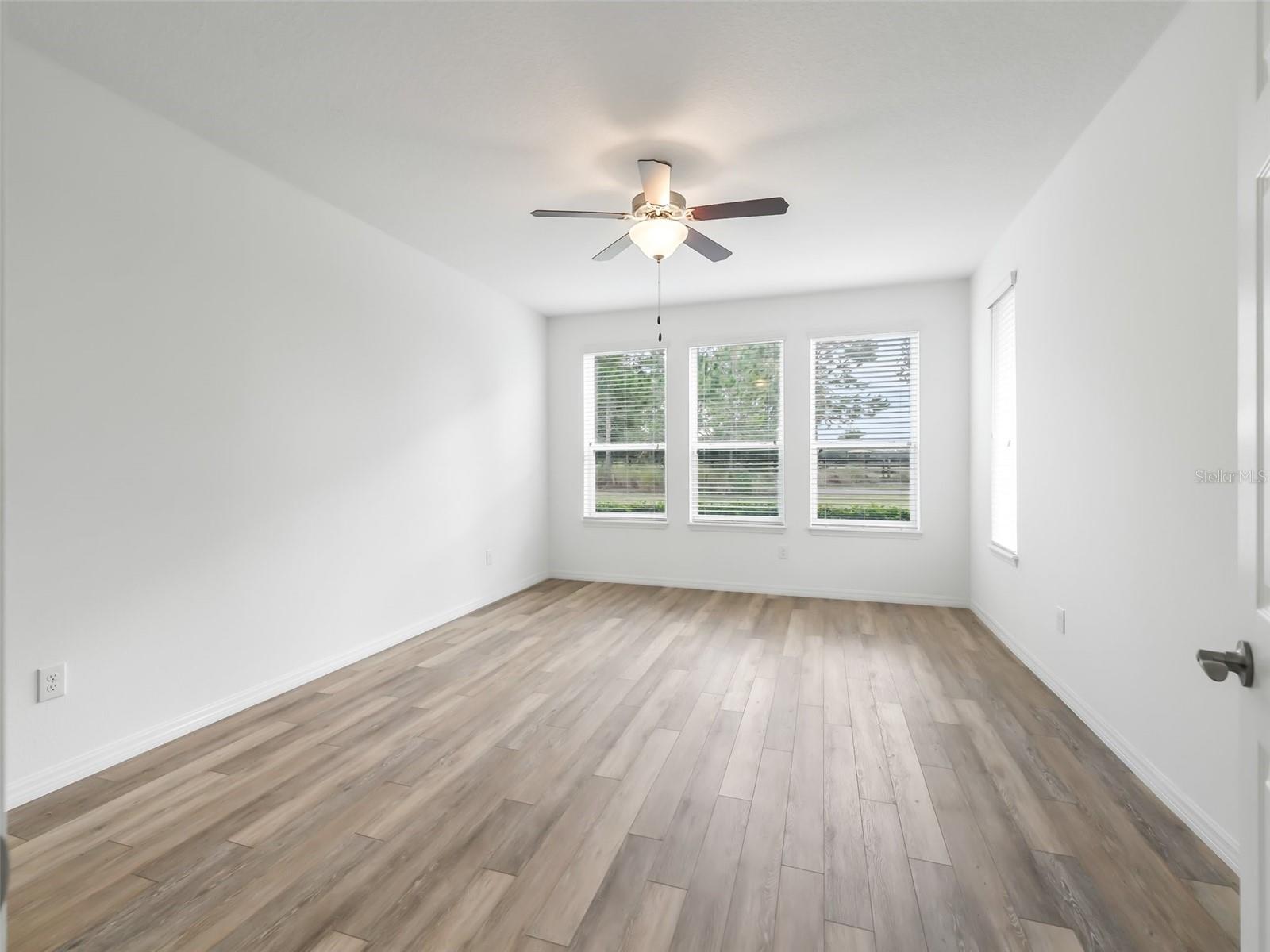 Image 19 of 34 For 4976 35th Lane Road