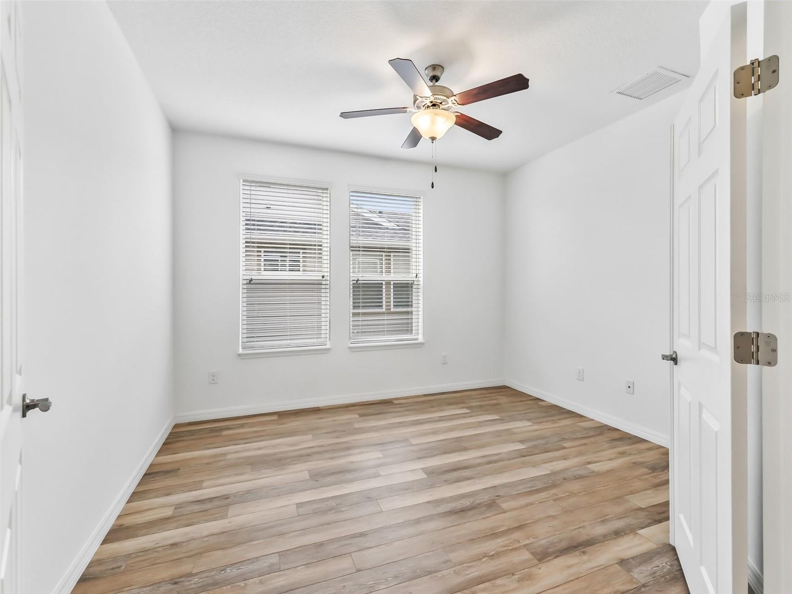 Image 6 of 34 For 4976 35th Lane Road