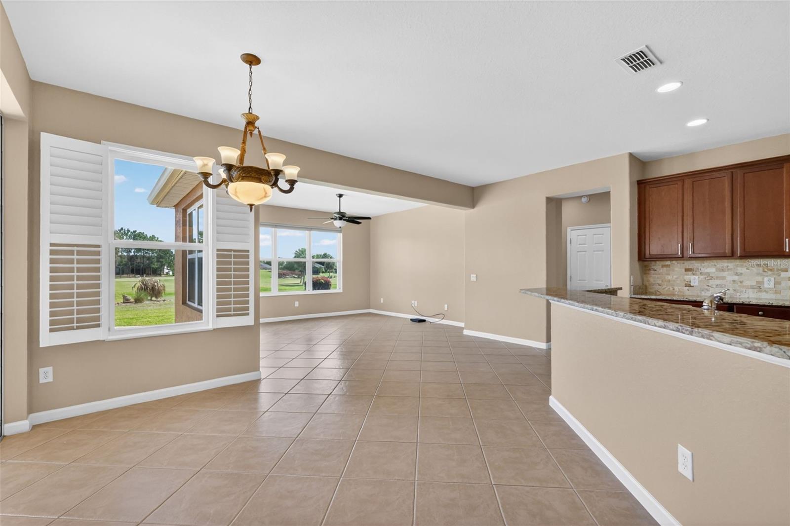 Image 11 of 37 For 9455 71st Loop