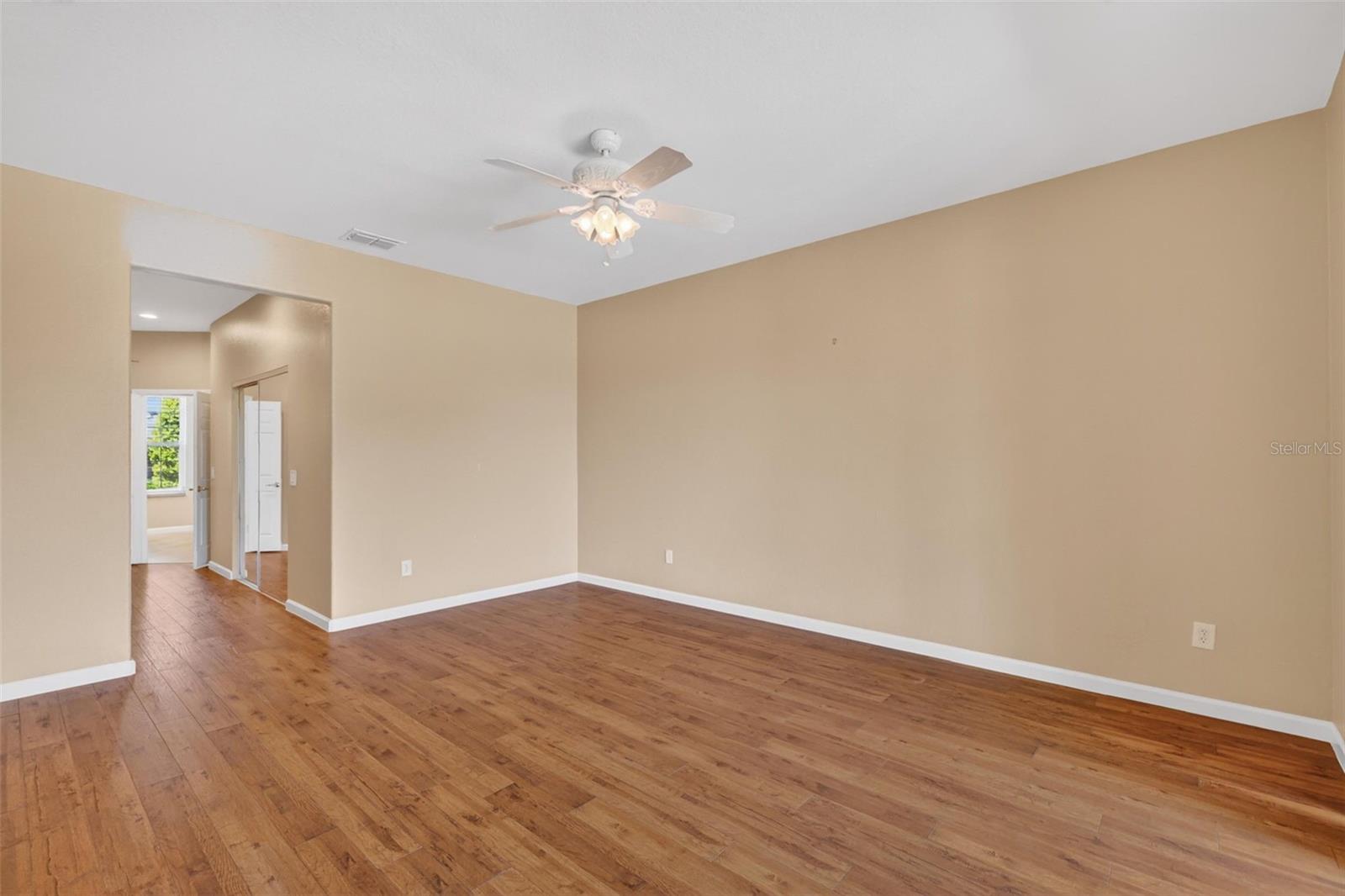 Image 9 of 37 For 9455 71st Loop