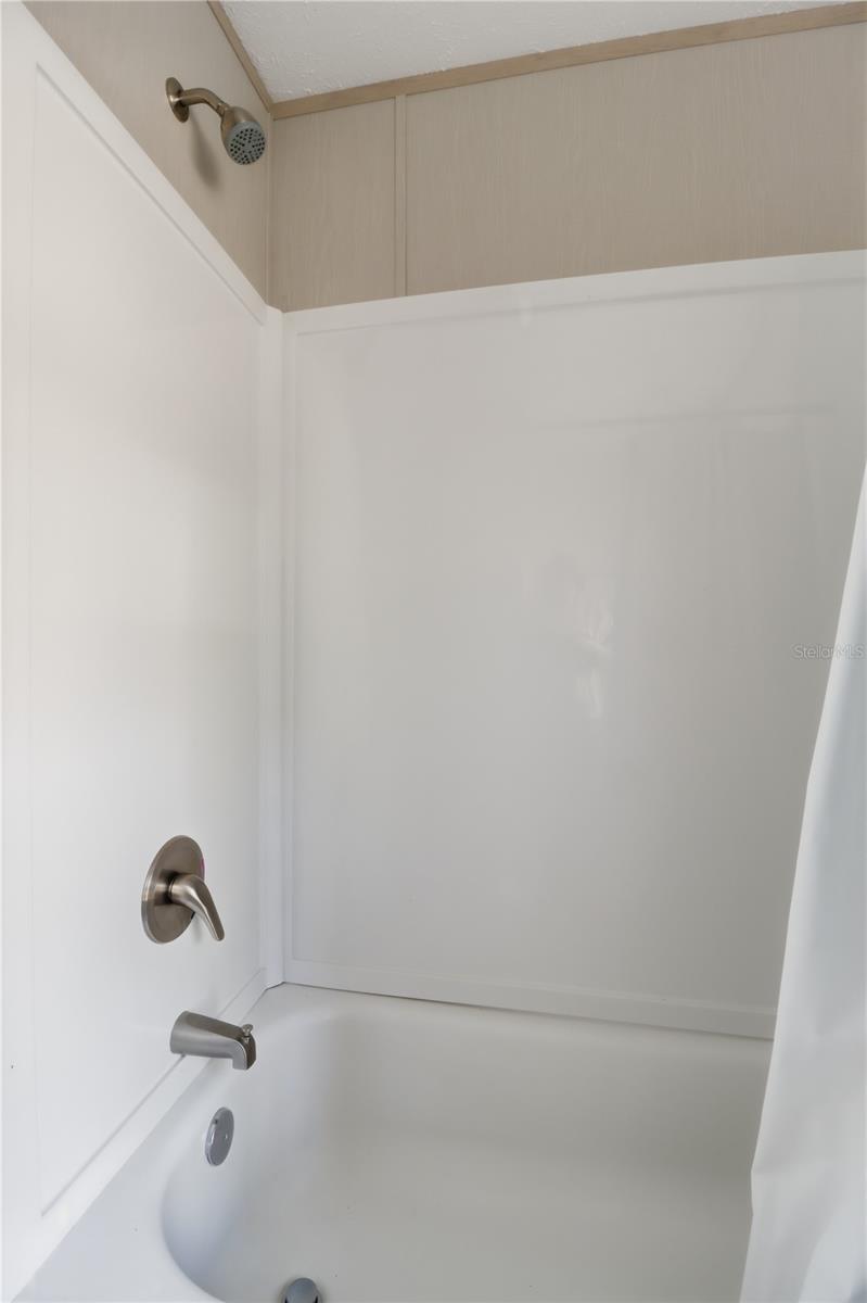 Image 21 of 43 For 4959 178th Terrace