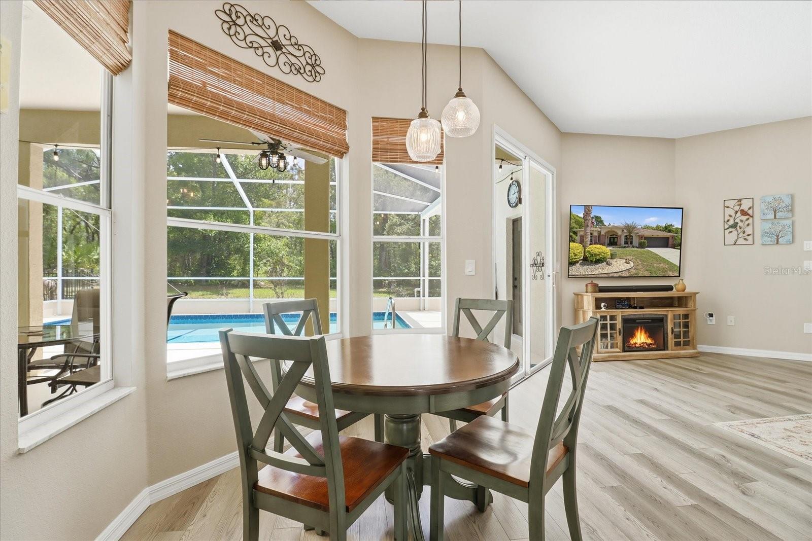 Image 12 of 50 For 16 Calendula Court E