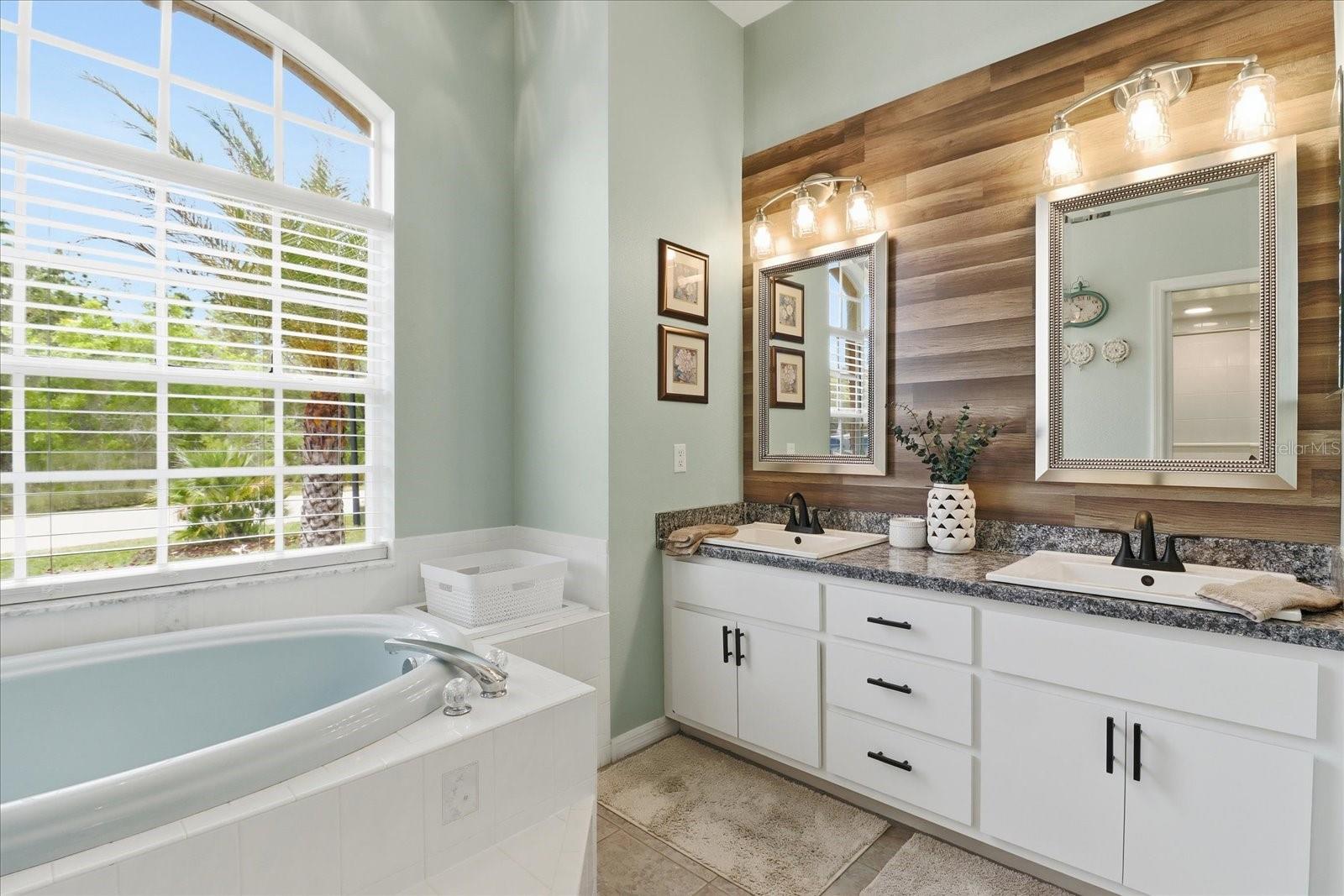 Image 29 of 50 For 16 Calendula Court E