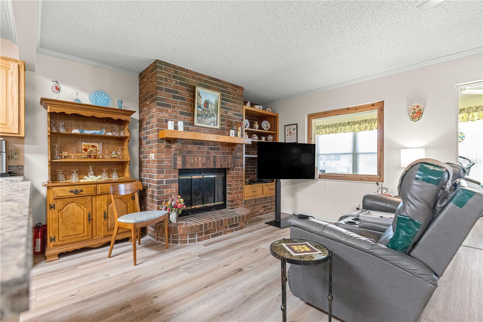 Image 16 of 52 For 8671 97th Street G