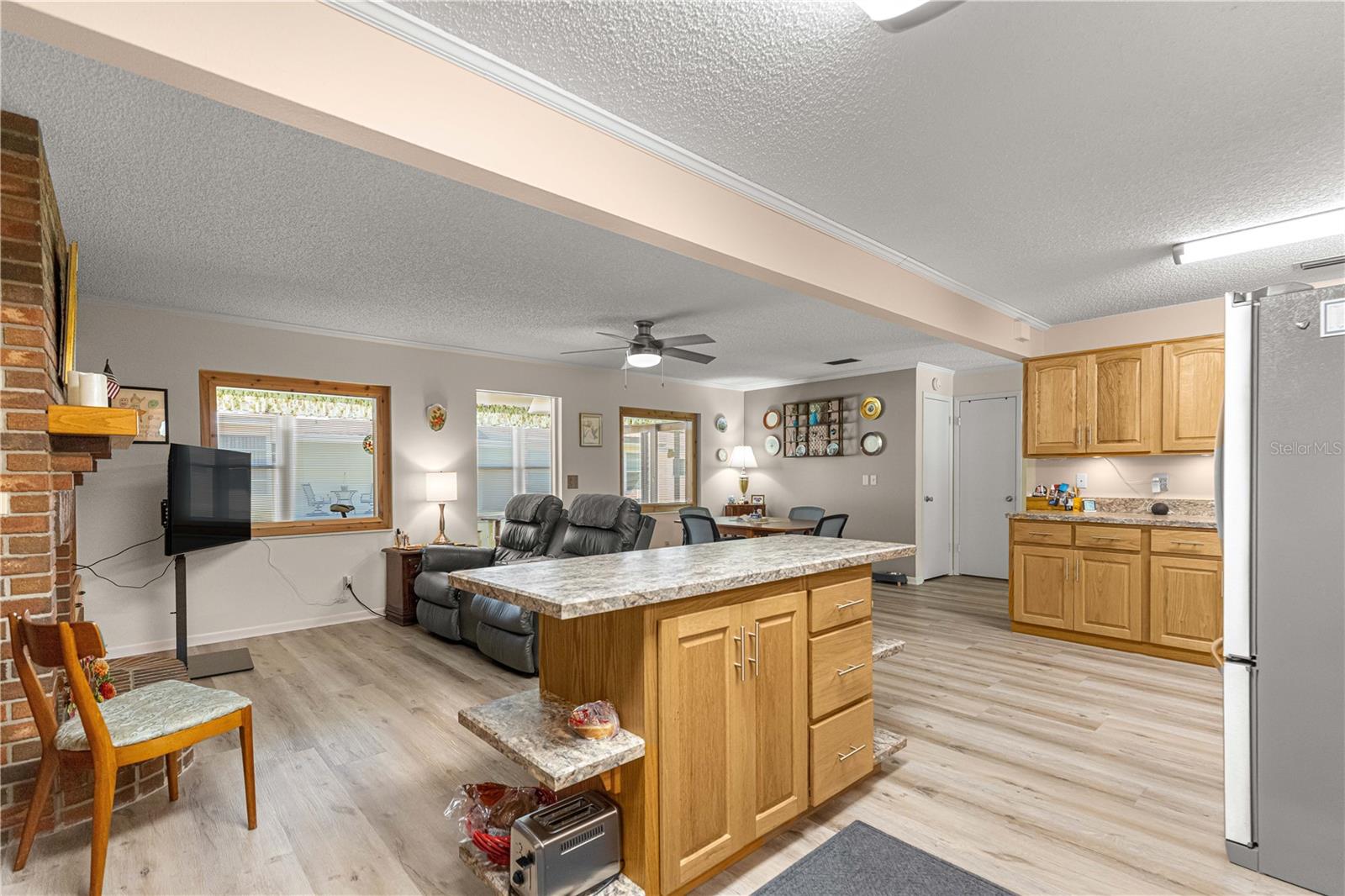 Image 19 of 52 For 8671 97th Street G