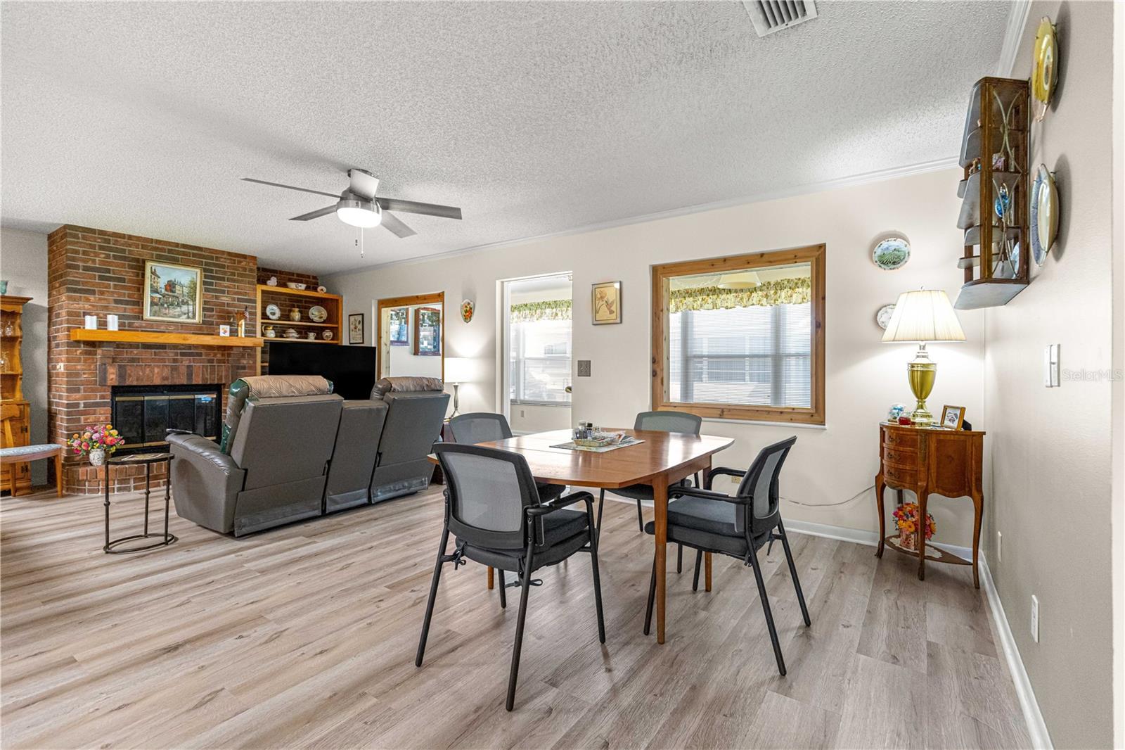 Image 21 of 52 For 8671 97th Street G