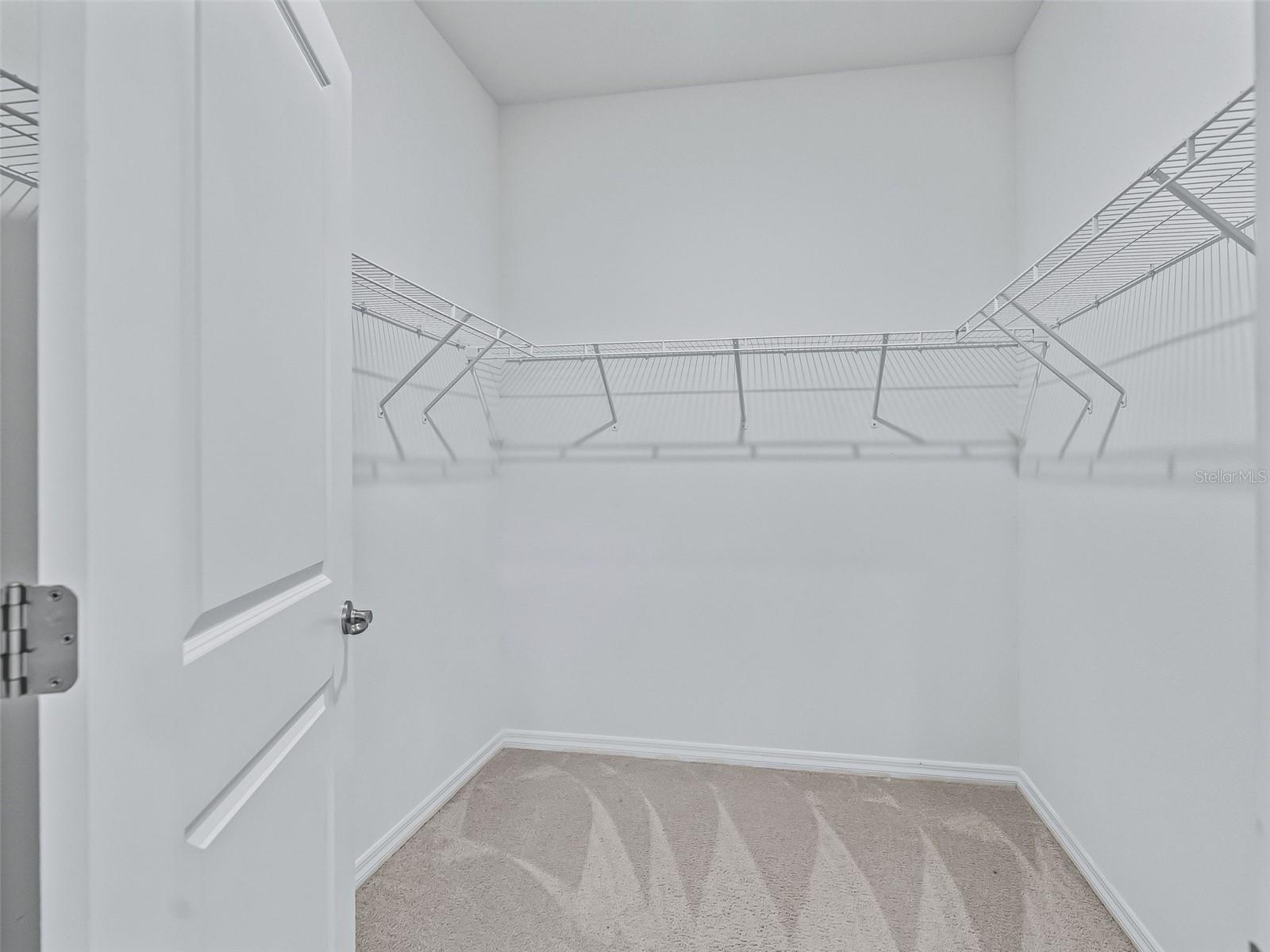 Image 22 of 45 For 5536 40th Loop