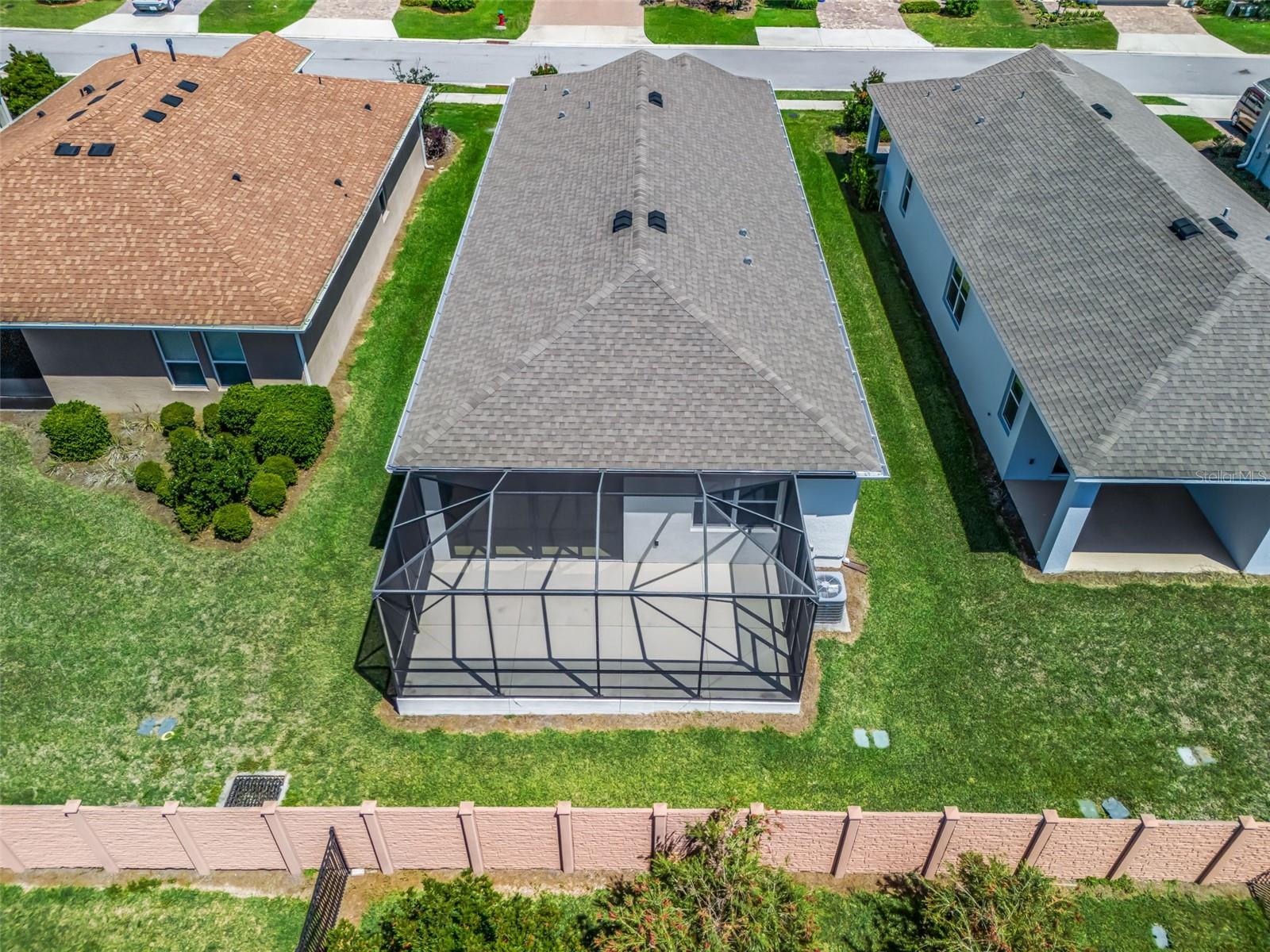 Image 4 of 45 For 5536 40th Loop