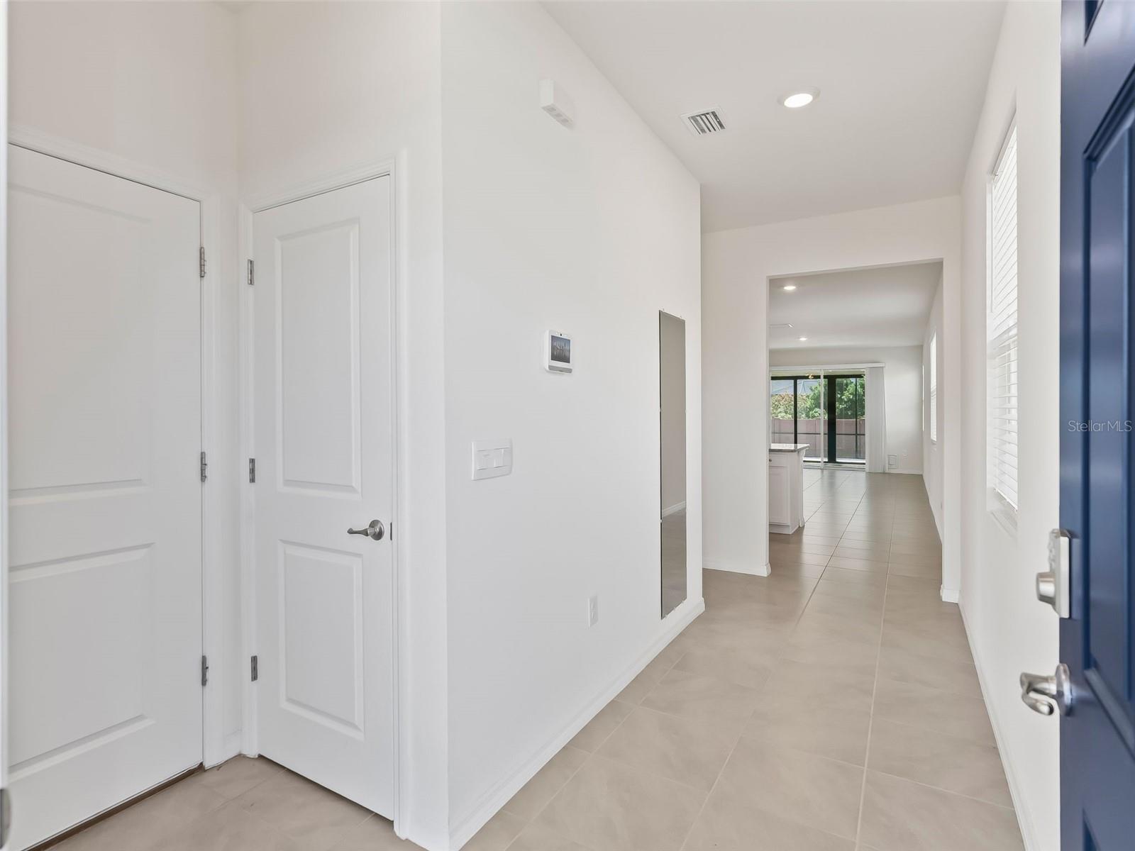 Image 7 of 45 For 5536 40th Loop