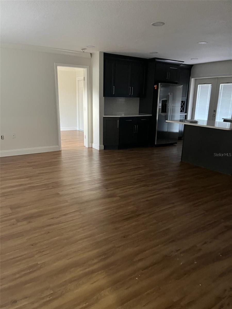 Image 4 of 13 For 12325 72nd Ave