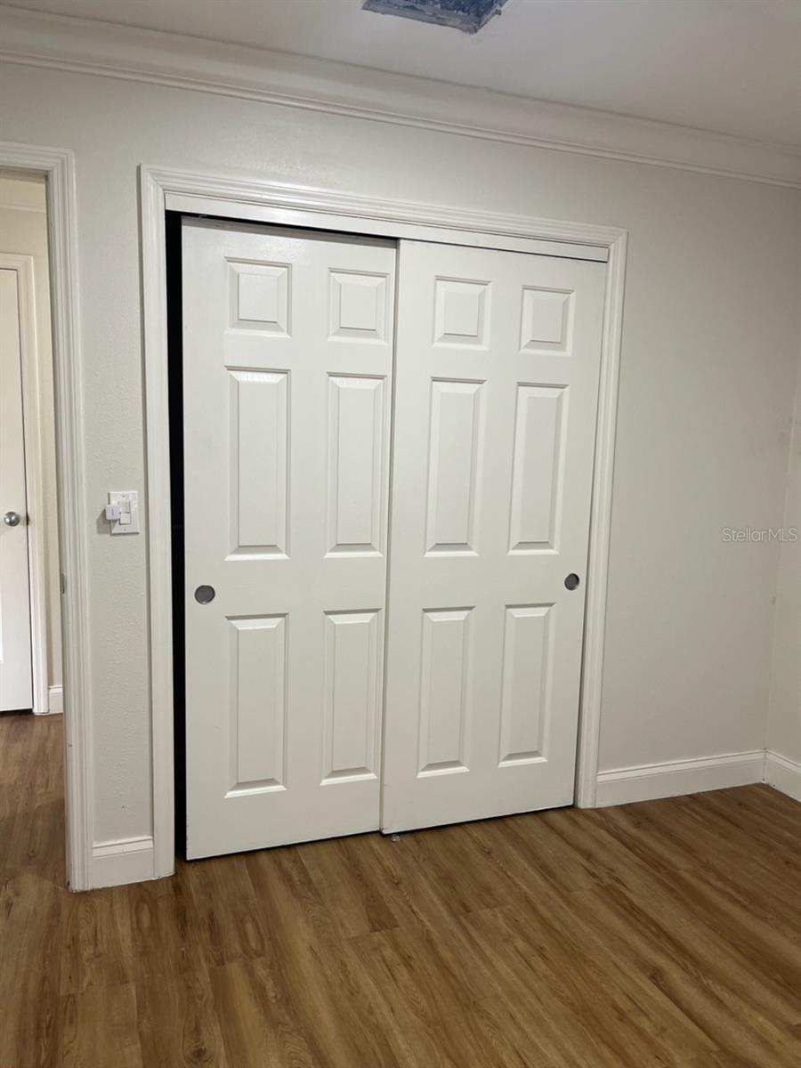 Image 7 of 13 For 12325 72nd Ave