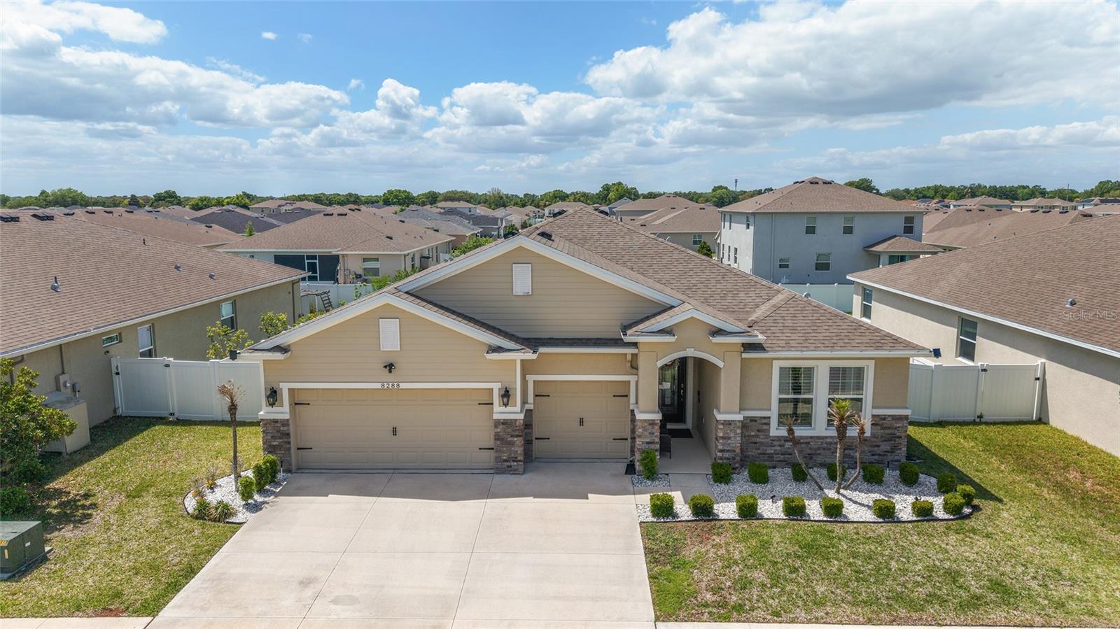 Image 4 of 99 For 8288 57th Court