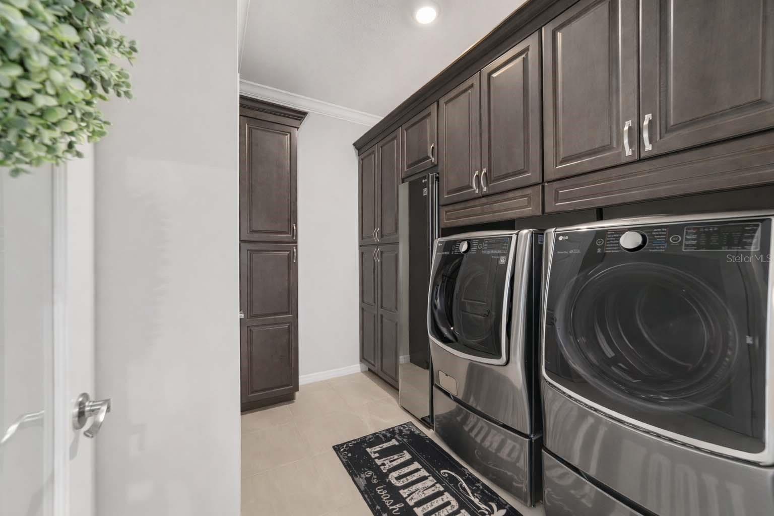 Image 72 of 99 For 8288 57th Court