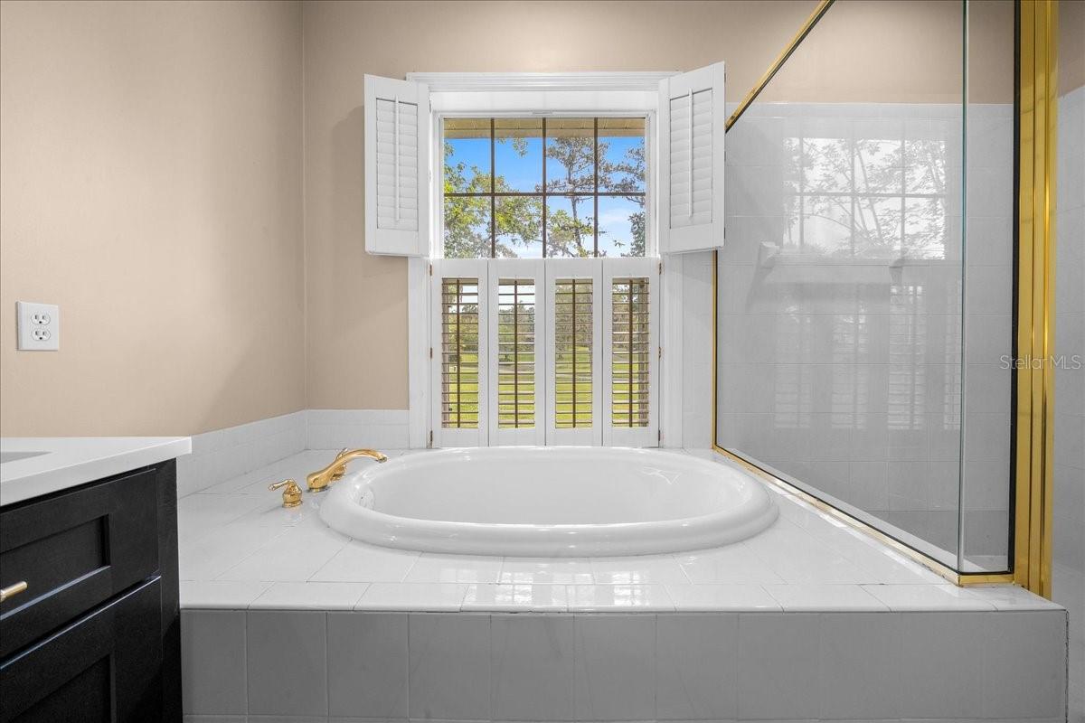 Image 16 of 53 For 4220 20th Avenue