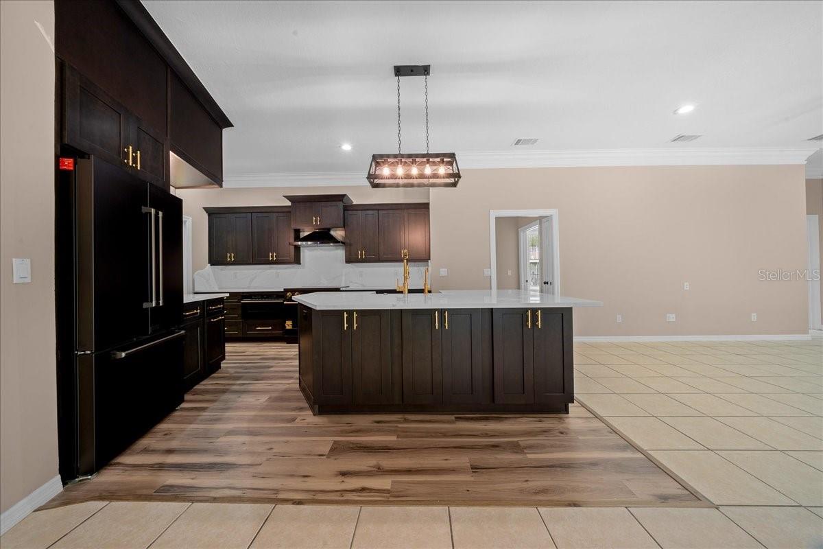 Image 23 of 53 For 4220 20th Avenue