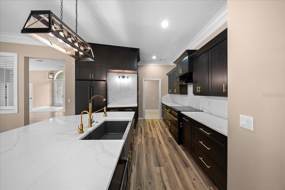 Image 25 of 53 For 4220 20th Avenue