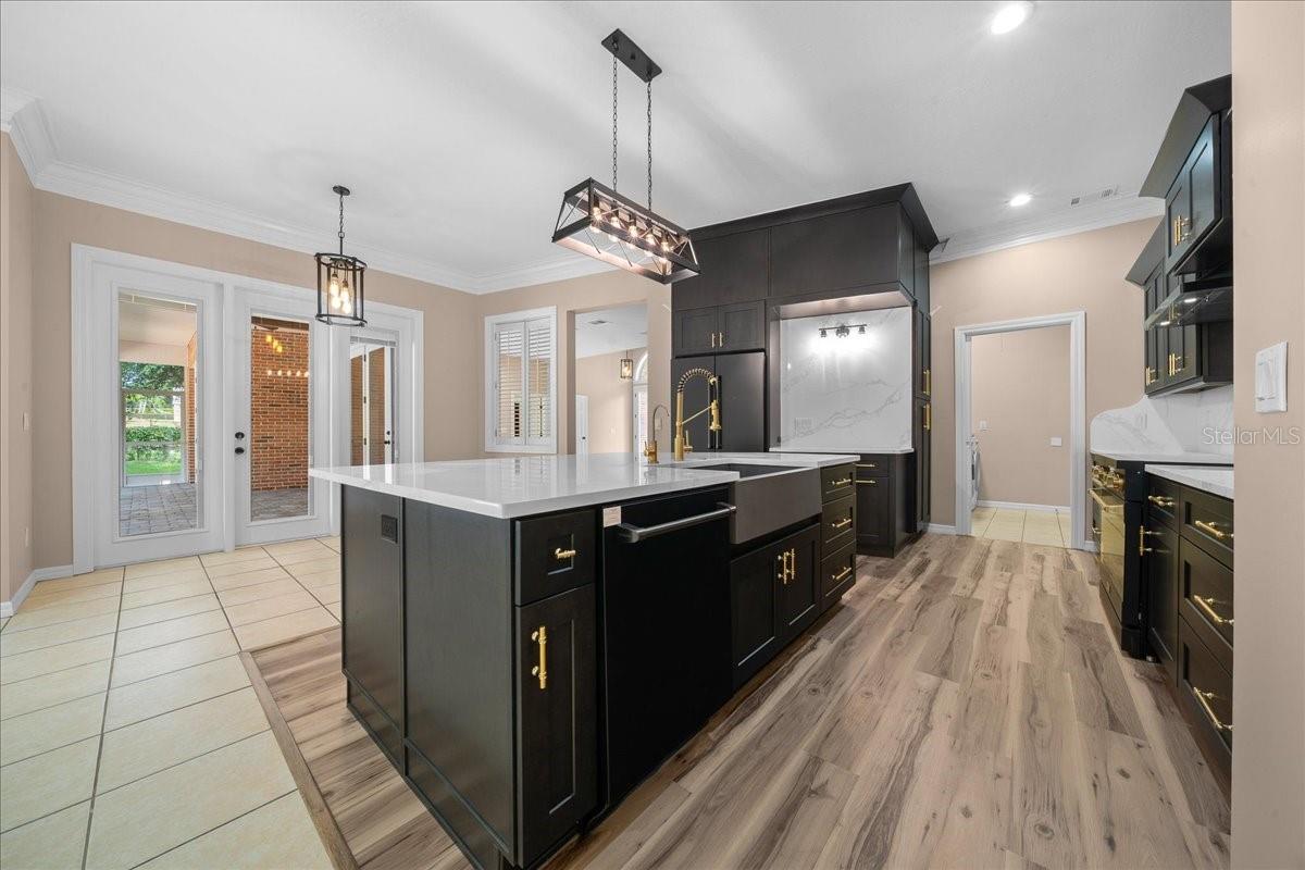 Image 26 of 53 For 4220 20th Avenue