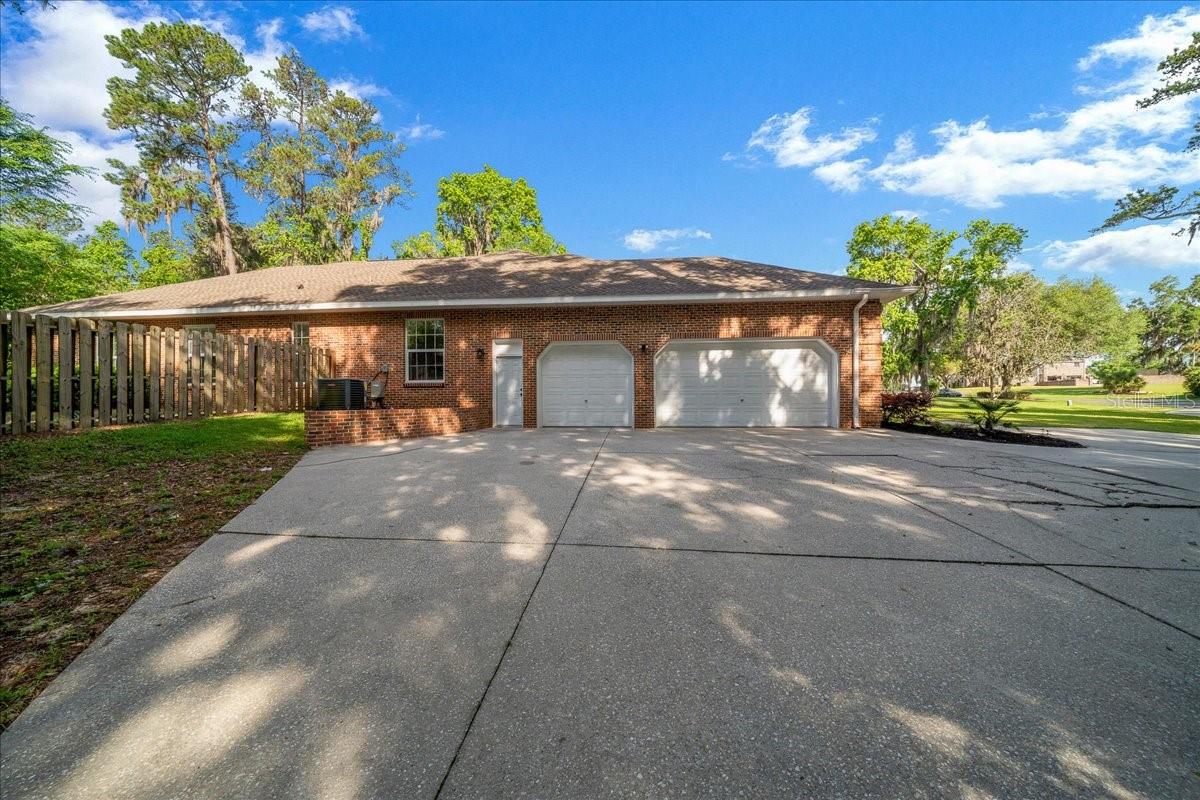 Image 47 of 53 For 4220 20th Avenue