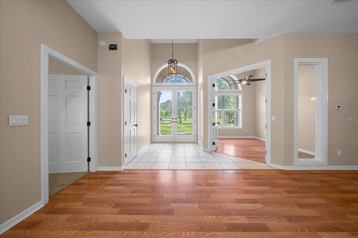 Image 6 of 53 For 4220 20th Avenue