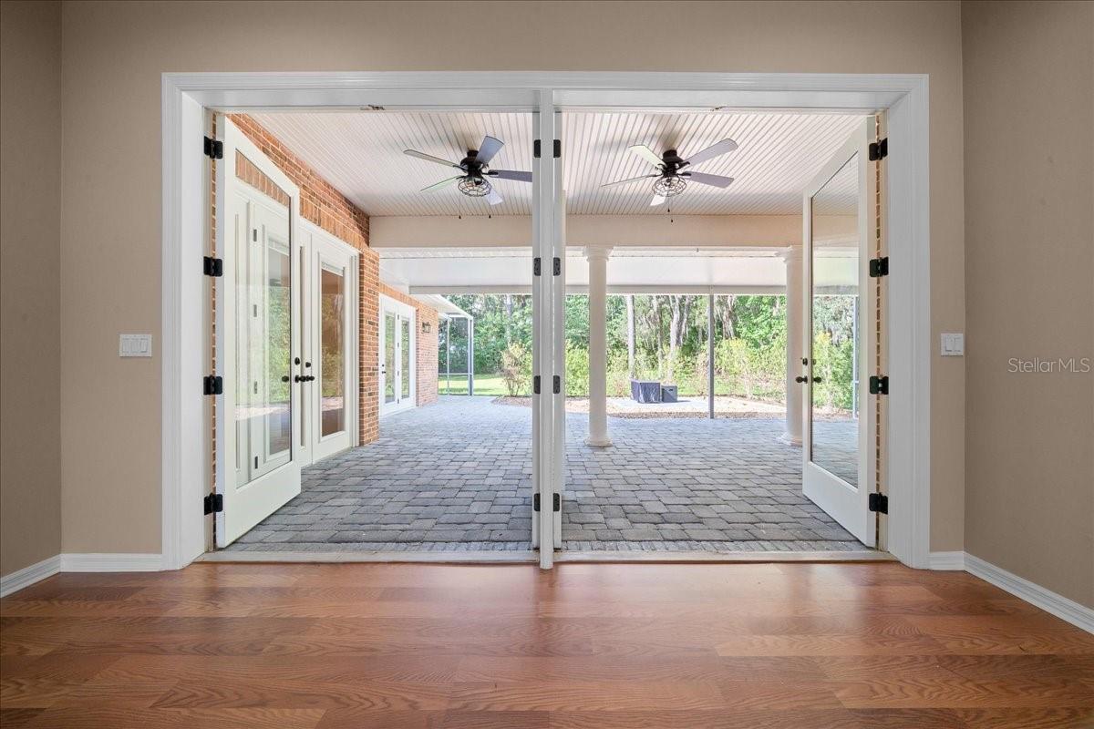 Image 9 of 53 For 4220 20th Avenue