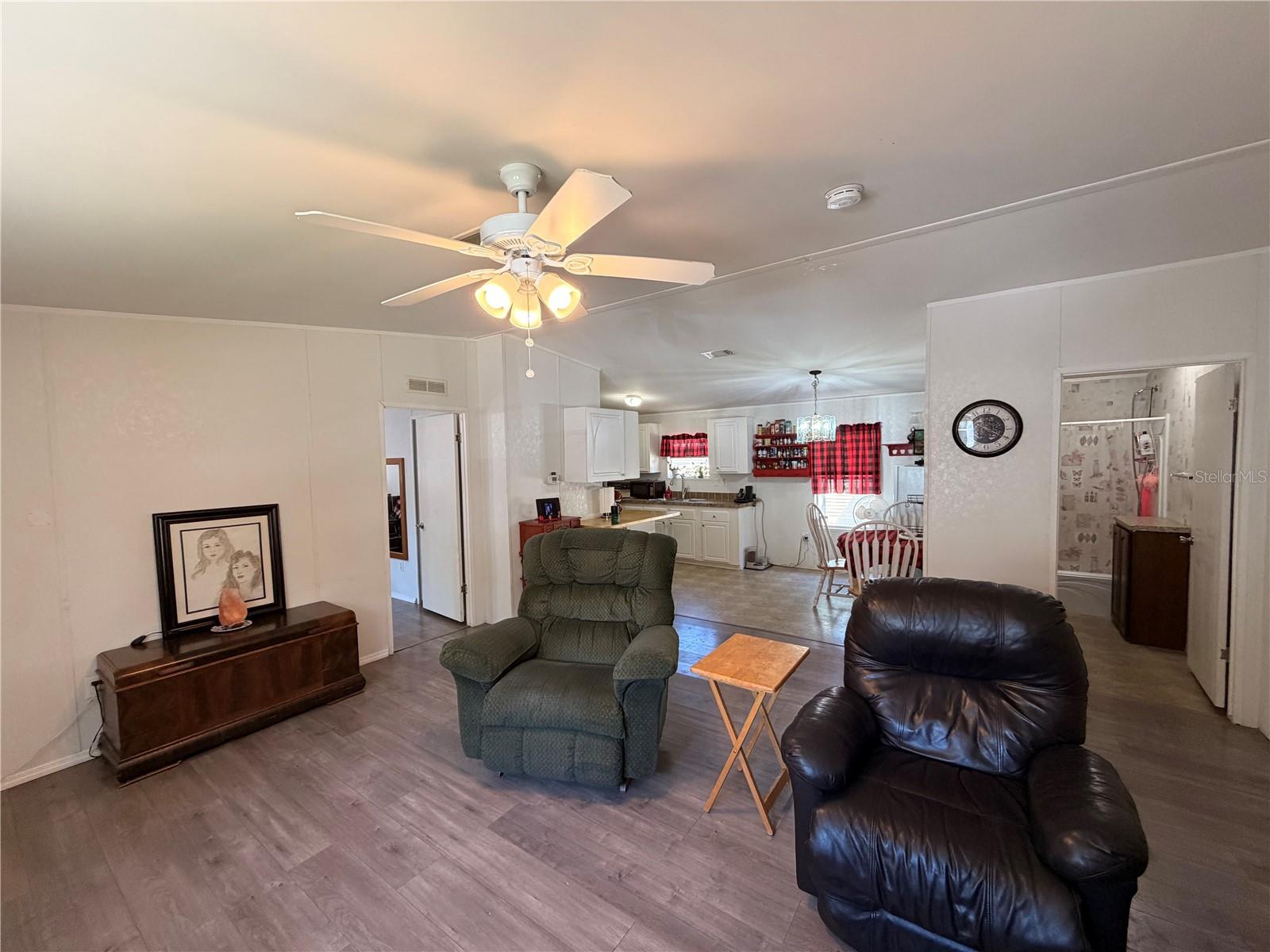 Image 10 of 31 For 11440 Cr 675w