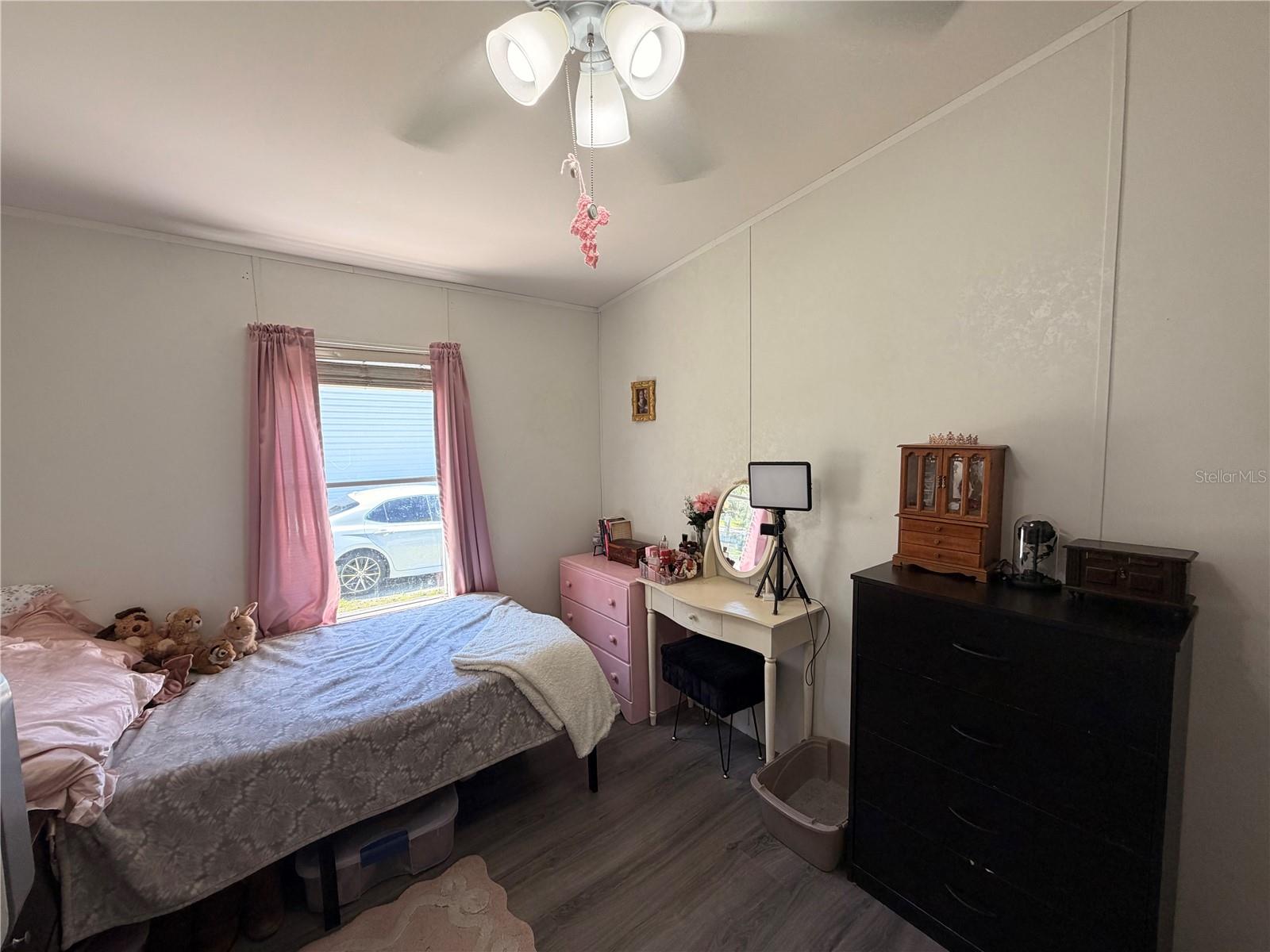 Image 21 of 31 For 11440 Cr 675w